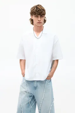 Camisa manga corta popelín de Pull&Bear en Camisas para argentina
