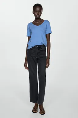 Remera algodón cuello pico de Mango en Remeras para argentina