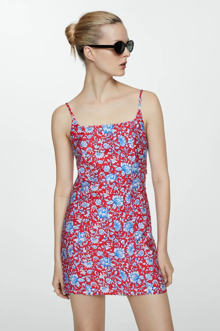 Vestido estampado floral de Mango en Vestidos para argentina