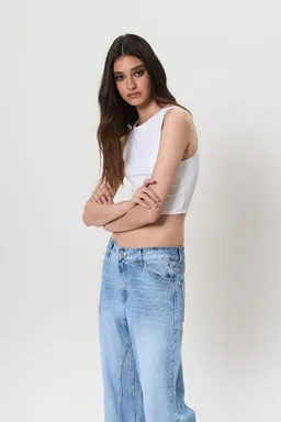 Jean denim straight landon de Magda en Pantalones para argentina