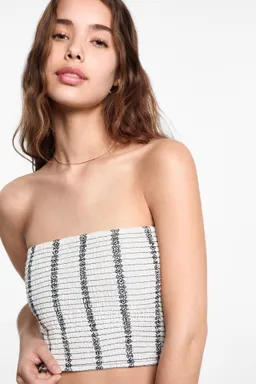 Top strapless estampado de Mango Teen en Tops para argentina