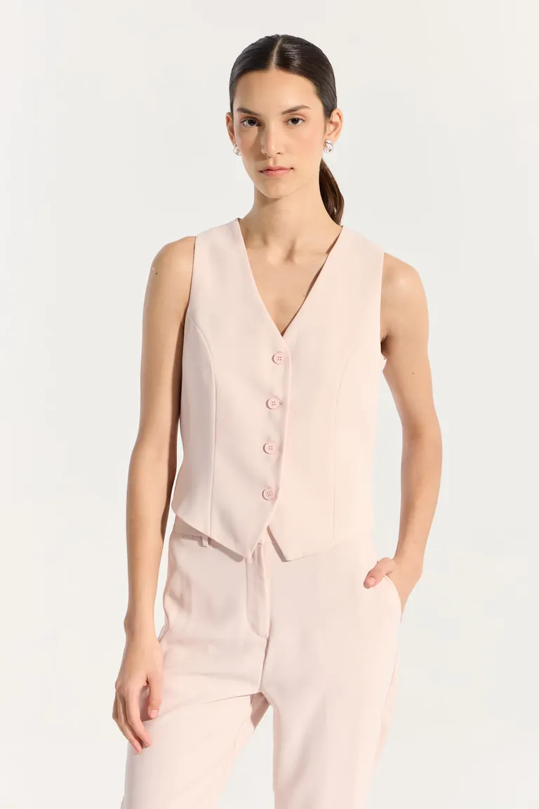 Chaleco sastrero de corte clásico para mujeres, ideal para looks de diario de Portsaid en Chalecos para argentina