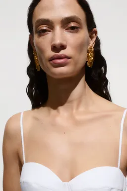 Vestido corto evasé de Mango en Vestidos para argentina