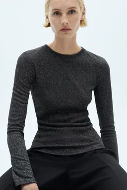 Remera punto lúrex de Mango en Buzos y Sweaters para argentina