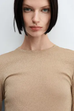 Remera lúrex manga larga de Mango en Buzos y Sweaters para argentina