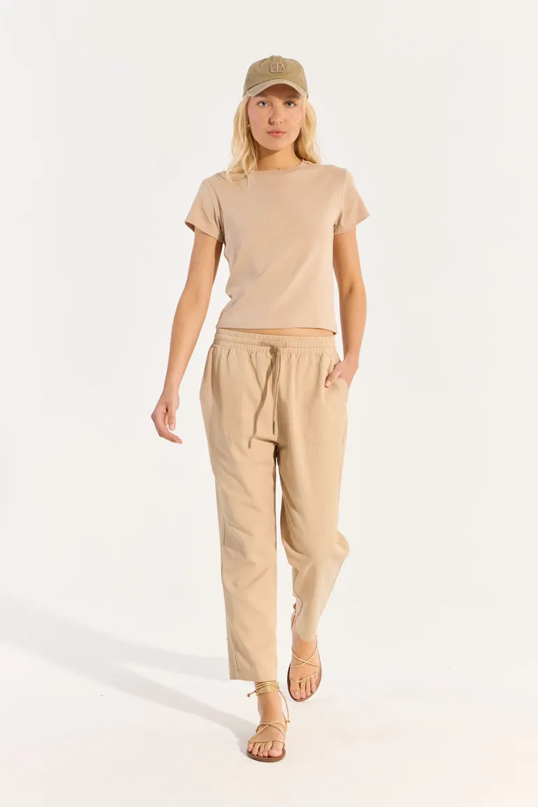 Pantalón de corte slim y estilo pijamero en color beige de Portsaid en Pantalones para argentina