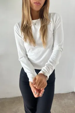Remera Ajustada Espalda de Benka en Remeras para argentina