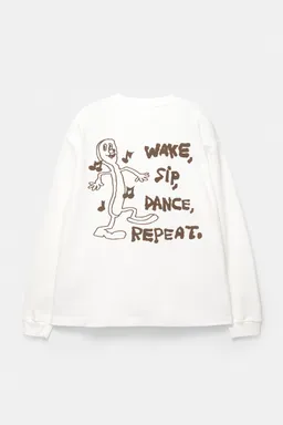 Remera waffle primavera sound de Pull&Bear en Remeras y Polos para argentina