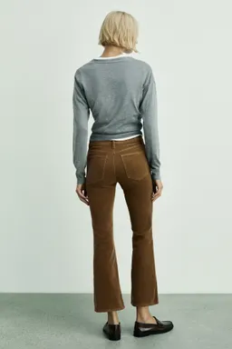 Pantalón sienna flare crop pana de Mango en Pantalones para argentina
