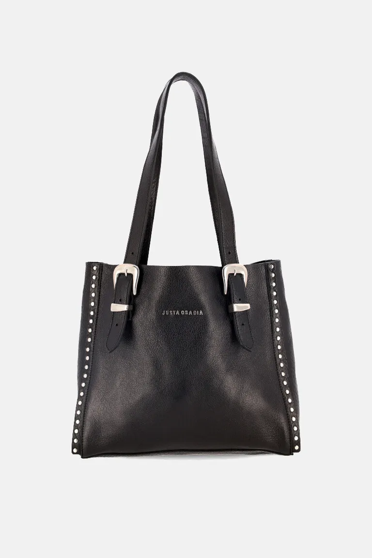 Cartera rectangular de cuero vacuno en color negro con detalles en suela de Justaosadia en Bolsos y Carteras para argentina