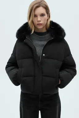Anorak acolchado cuello pelo de Mango en Chaquetas para argentina