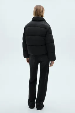 Anorak acolchado cuello pelo de Mango en Chaquetas para argentina