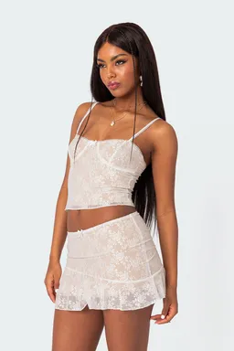 Musculosa maria encaje de Edikted en Tops para argentina