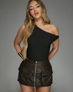 Body asimétrico elegante manga larga de Missguided en Bodies para argentina