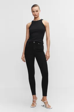 Jeans skinny tiro alto de Mango en Pantalones para argentina