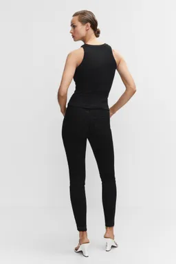 Jeans skinny tiro alto de Mango en Pantalones para argentina
