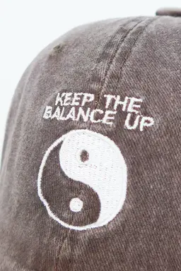 Gorra gabardina yin yang de Exotica Accesorios en Gorros y Sombreros para argentina