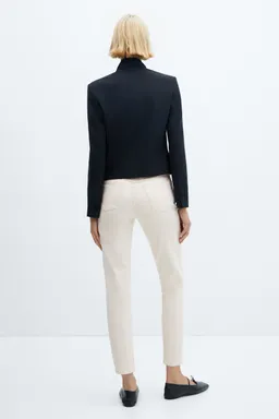 Jeans newmom tiro alto confort de Mango en Pantalones para argentina