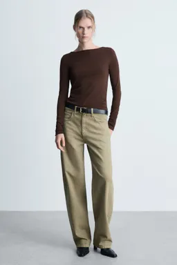 Remera cuello barco larga de Mango en Buzos y Sweaters para argentina