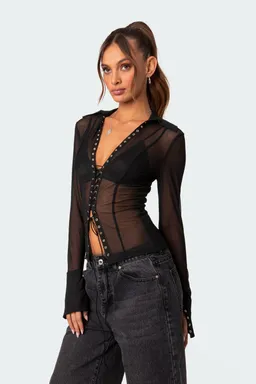 Top malla transparente cordones de Edikted en Tops para argentina