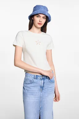 Remera calada crop de Mango Teen en Remeras para argentina