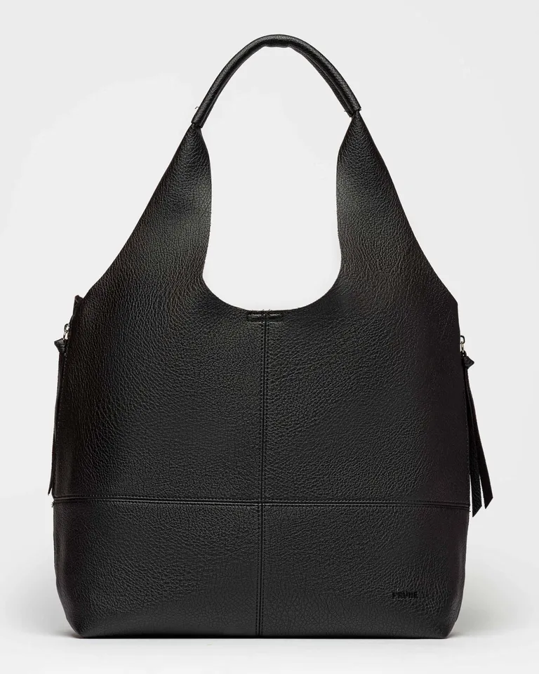 Bolso Shopper Amalfi en Efecto Cuero Graneado con Detalles Metálicos de Prüne en Bolsos y Carteras para argentina