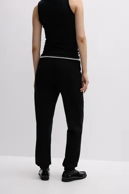 Pantalón chándal de Lefties en Pantalones para argentina