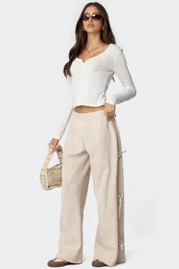 Pantalón buzo ancho claudette de Edikted en Pantalones para argentina