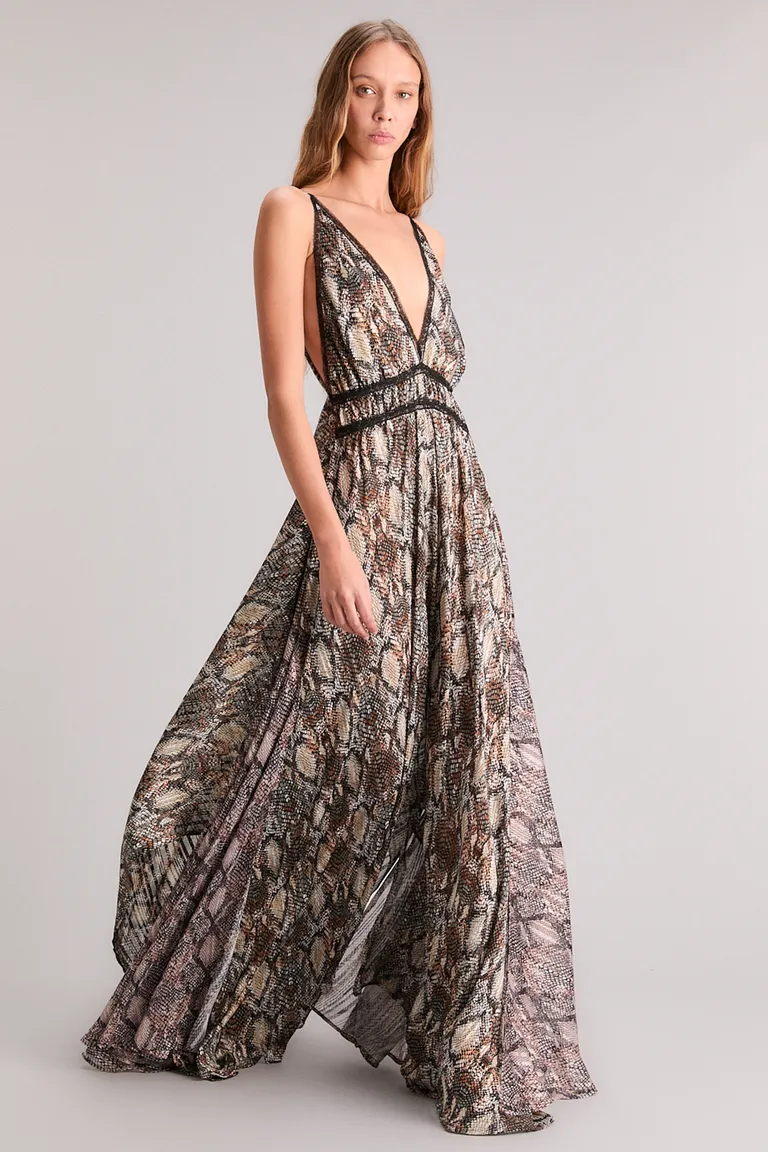Vestido maxi con estampado de serpiente, corte regular y escote en V de Kosiuko en Vestidos para argentina