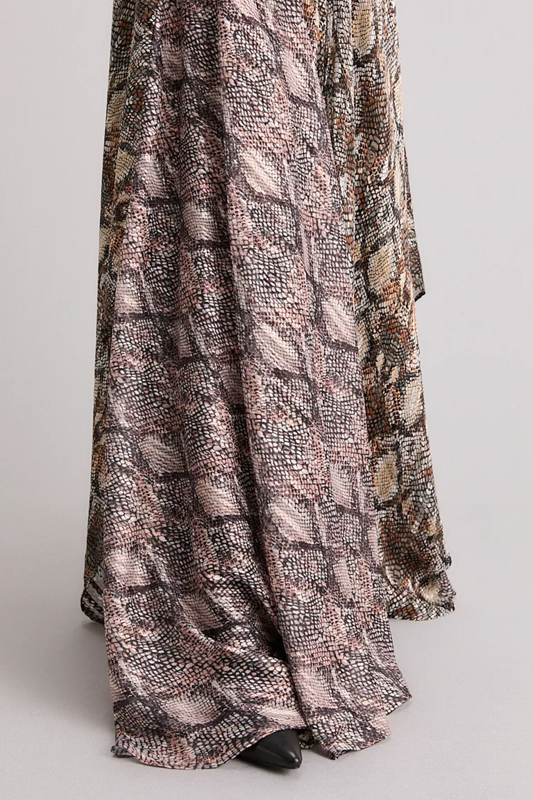 Vestido maxi con estampado de serpiente, corte regular y escote en V de Kosiuko en Vestidos para argentina