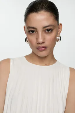 Vestido evasé plisado de Mango en Vestidos para argentina