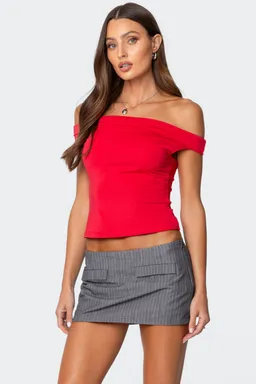 Top lisa con solapa de Edikted en Tops para argentina