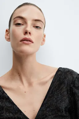 Blusa jacquard lúrex de Mango en Blusas para argentina