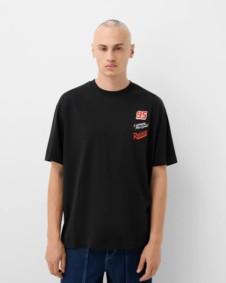 Remera cars manga corta estampada de Bershka en Remeras y Polos para argentina
