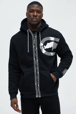Buzo canguro ecko unltd negro de Fashion Nova en Buzos y Sweaters para argentina