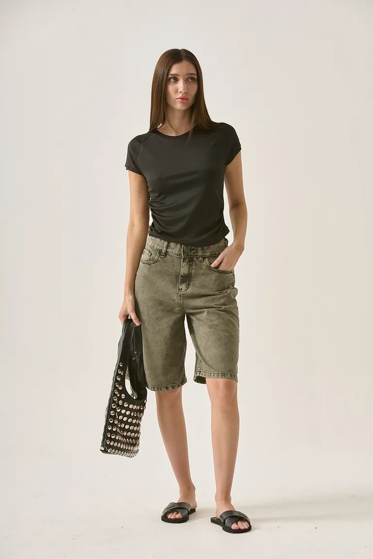 Shorts de mezclilla verde de largo medio para mujer de Sweet en Shorts para argentina