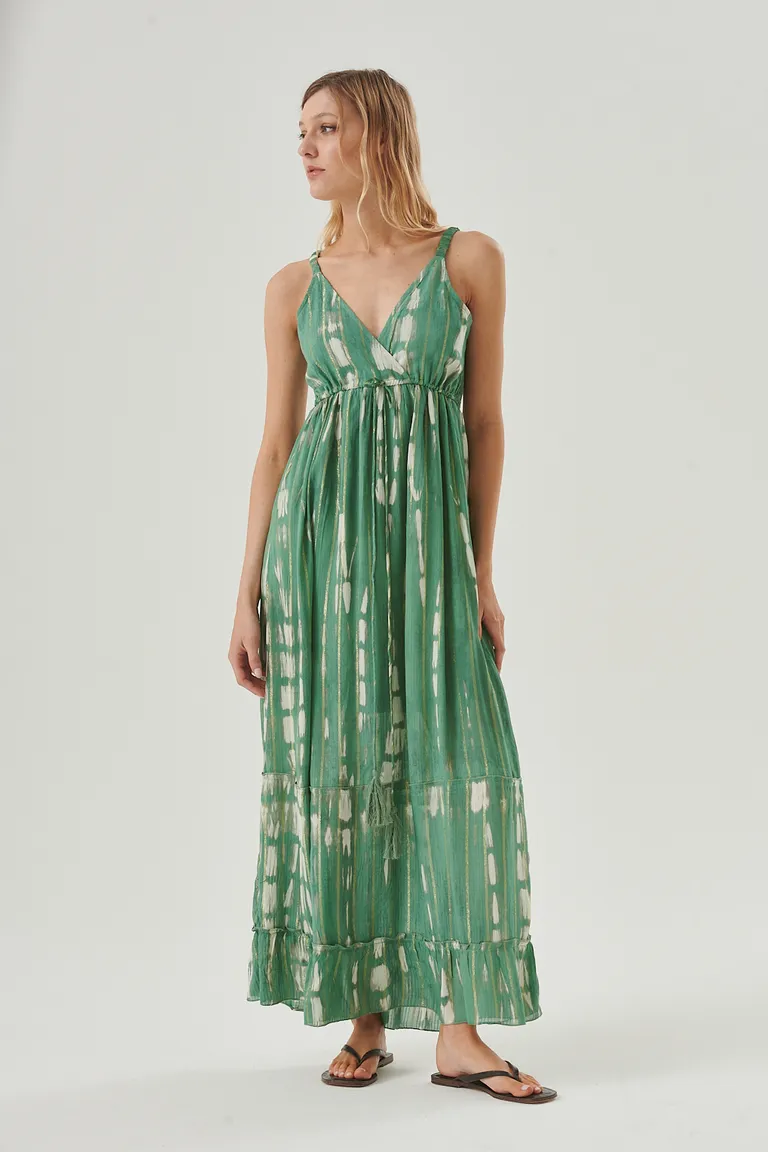 Vestido delfi batik en color verde, diseño fluido y estampado para un look femenino y elegante de Sweet en Vestidos para argentina