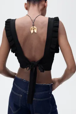 Top crop lazo espalda de Mango en Tops para argentina
