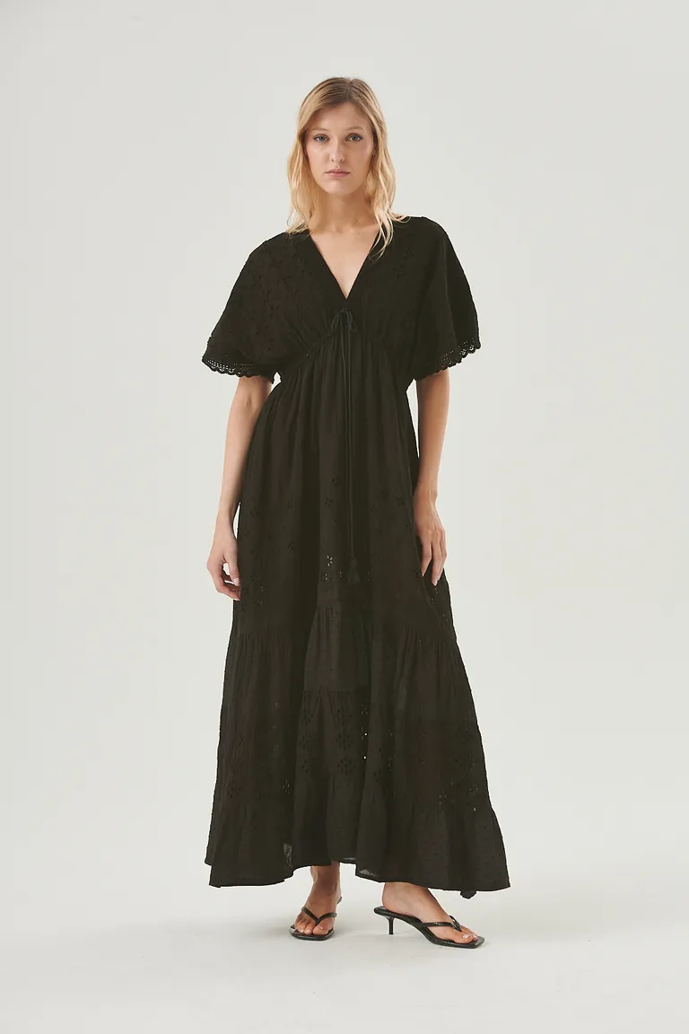 Vestido de noche elegante con mangas abullonadas y corte ajustado de Sweet en Vestidos para argentina