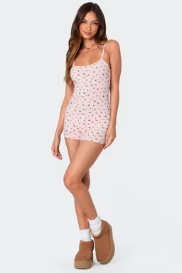 Enterito estampado frutillas de Edikted en Pijamas y Sleepwear para argentina