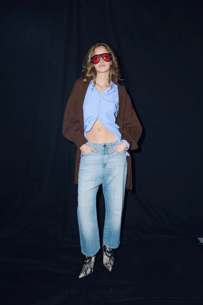 Pantalón de tiro largo con lavado gastado y acabado deslavado de Allo Martinez en Pantalones para argentina