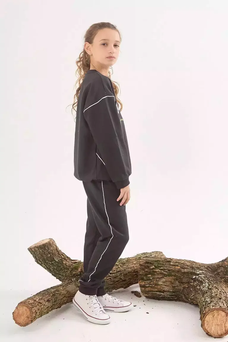 Joggers Beige de Corte Relajado y Estilo Urbano para Mujer de Belle en Pantalones para argentina