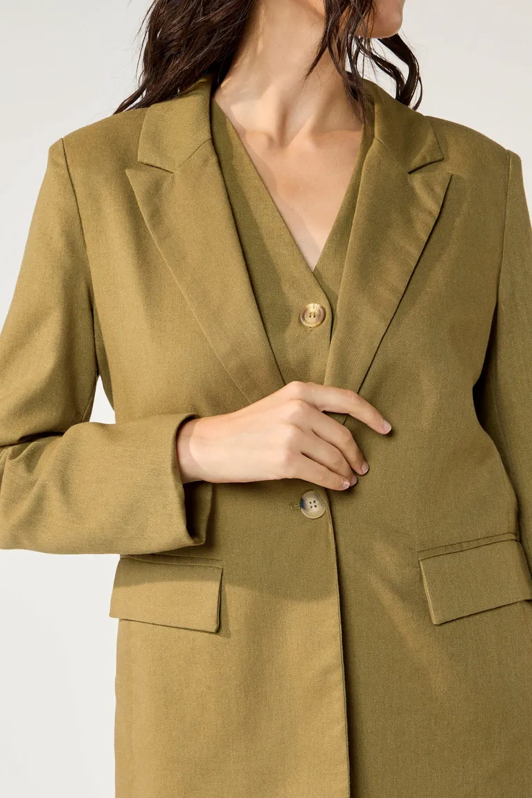 Blazer sastrero de lino liso en tono verde oliva para mujer de Cuesta Blanca en Blazers para argentina