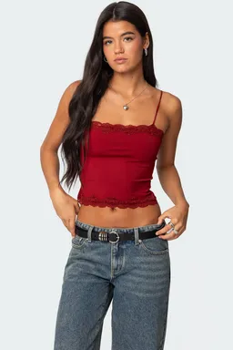 Musculosa cruella encaje de Edikted en Tops para argentina