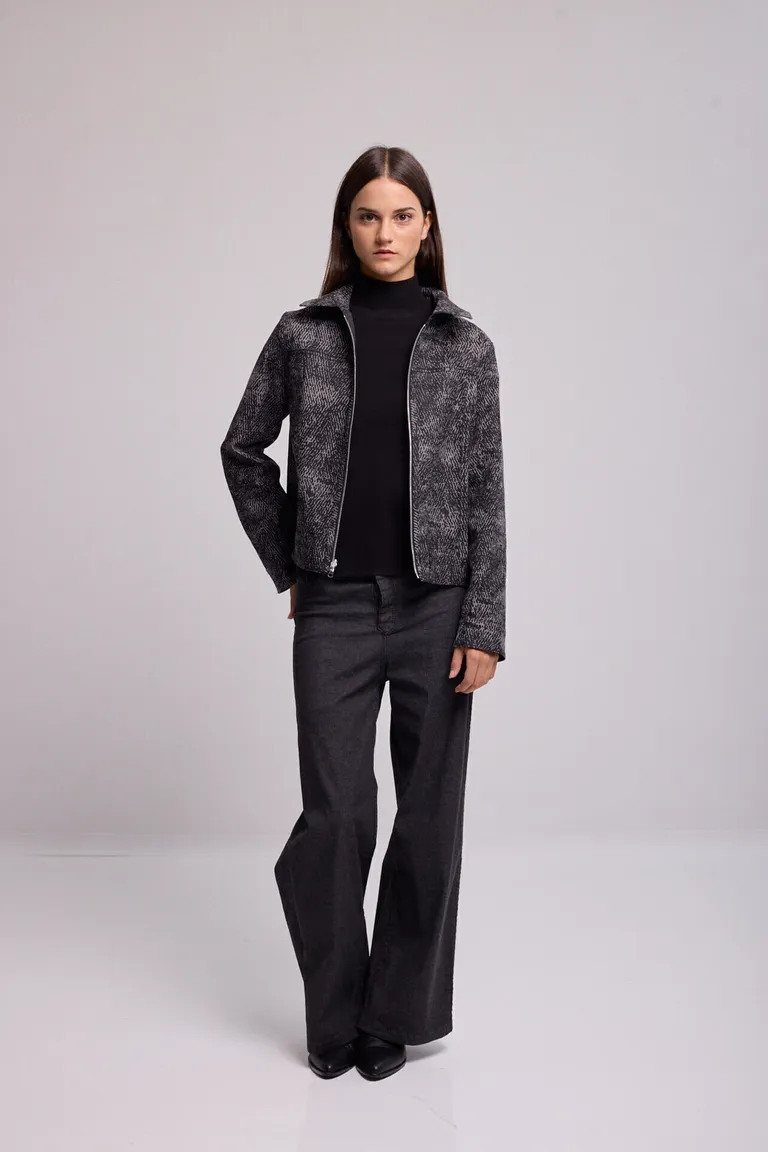 Pantalon de mujer recto reversible con bolsillos traseros y diseño estampado de Kill en Pantalones para argentina