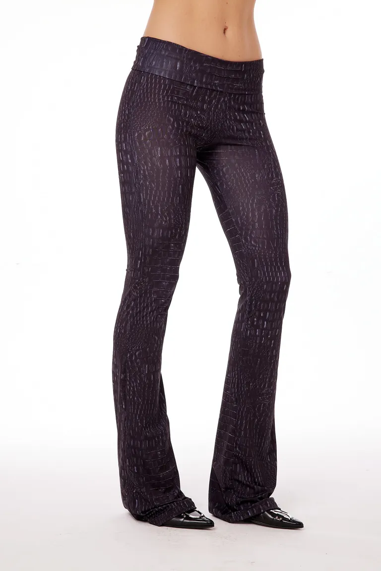 Pantalón estilo bootcut de microfibra con estampado crocco de Black Mamba en Pantalones para argentina