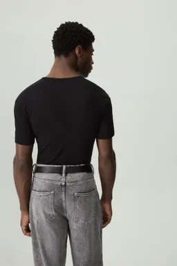 Remera entallada canalé de Lefties en Remeras y Polos para argentina