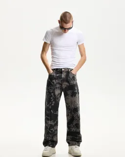 Jeans baggy estampado de Bershka en Pantalones para argentina