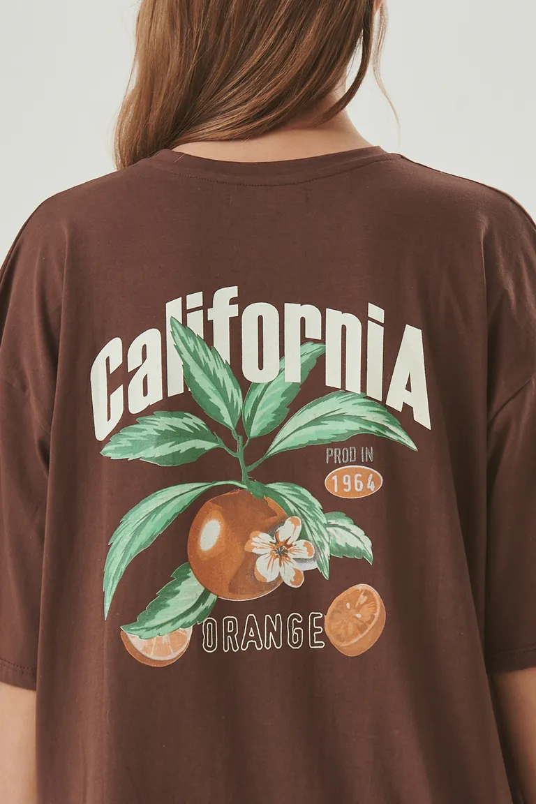 Remera oversized de algodón con estampado california orange y diseño urbano vintage de Sweet en Remeras para argentina