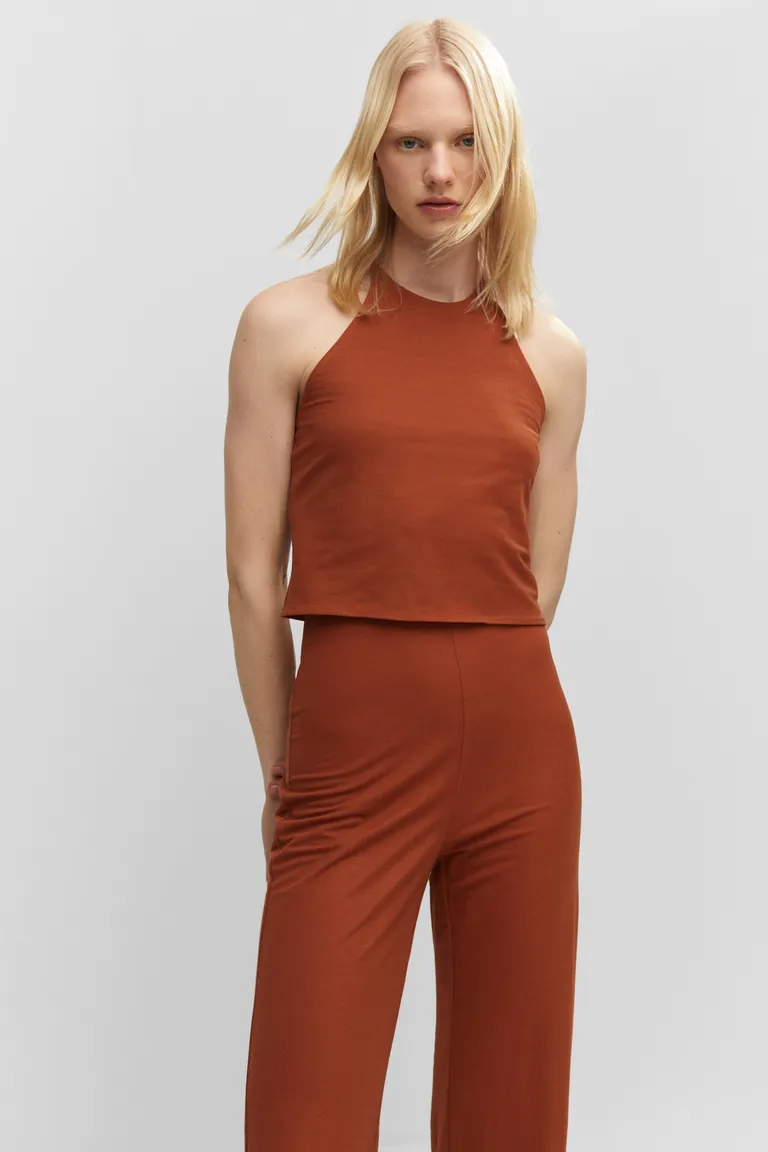 Top punto cuello halter de Mango en Tops para argentina